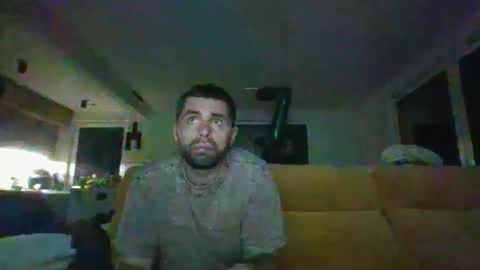 kam online show from May 9, 9:49 pm