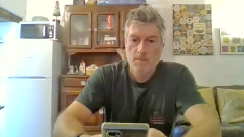 22esserre online show from July 2, 11:49 am