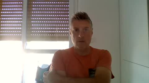 22esserre online show from July 17, 1:51 pm