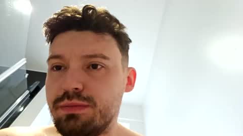 8inchdude93 online show from July 17, 6:31 am