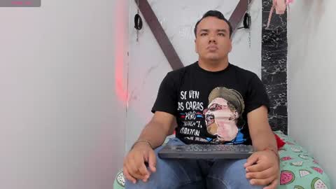 _angell_hot online show from August 2, 8:51 pm
