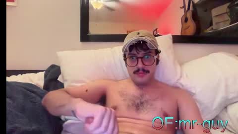 _mrguy_ online show from August 6, 8:53 am
