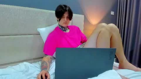 _torfin_ online show from June 21, 4:29 am