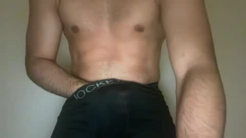 adam324_ online show from July 6, 3:03 pm