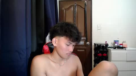 aj_daksxx online show from July 27, 5:47 am