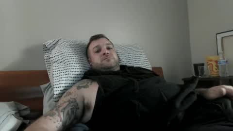 ajames1129 online show from December 7, 11:23 pm