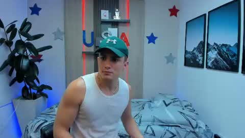 Alan  Kevin can we reach 100 thumbs up please guys  online show from July 1, 7:25 pm