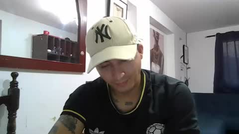 alanj998 online show from July 26, 10:06 pm