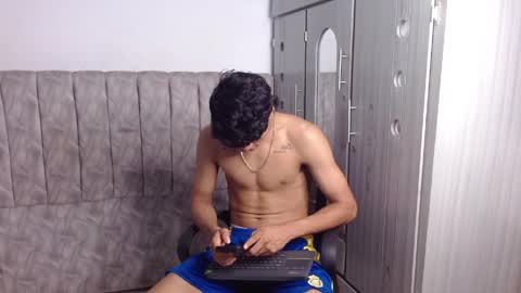alex online show from June 5, 7:41 pm