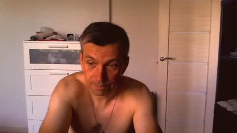 anny_bmw online show from August 6, 7:14 am