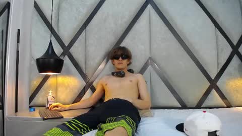 Anthonny online show from July 13, 7:27 pm