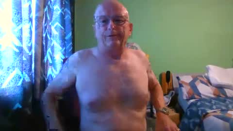 antmatt2025 online show from August 4, 5:28 pm