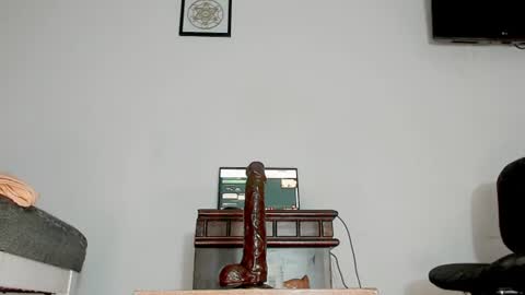 angel online show from July 18, 10:04 pm