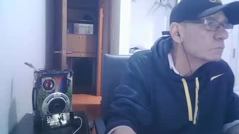 armaduradeacero online show from July 5, 4:30 am