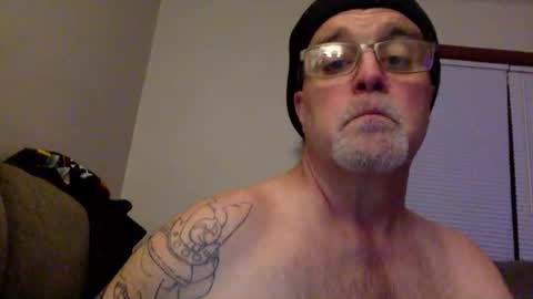armyguy5311 online show from June 5, 6:52 am