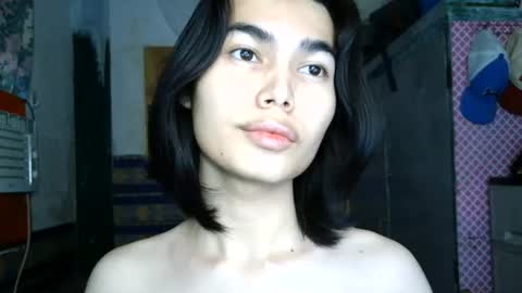 asian_babyboi online show from July 22, 6:00 pm