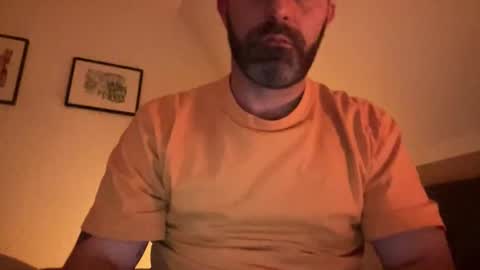 basstard_one online show from May 17, 2:09 am