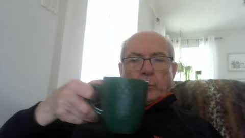 bernard1102 online show from June 25, 2:11 pm