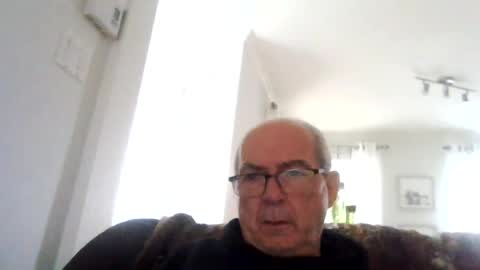 bernard1102 online show from August 3, 2:23 pm