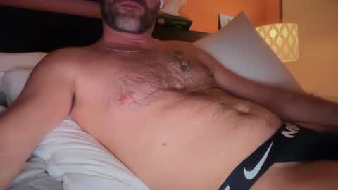 bidaddy83 online show from July 31, 7:41 am