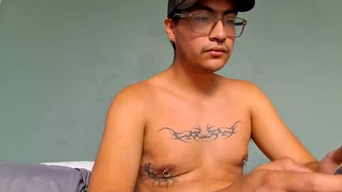 bittersweet_guy_ online show from August 9, 5:52 pm