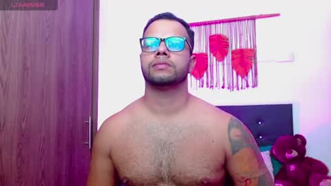 black_adams_ online show from July 28, 3:14 am