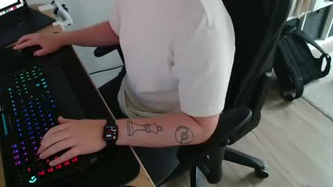 Blank online show from July 6, 7:16 am