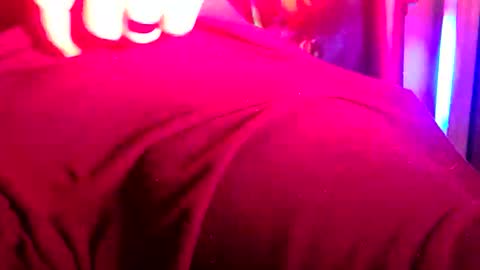 blowmedeepplz23 online show from February 8, 1:37 pm
