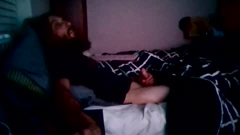 GuitarBrad1989 online show from July 25, 6:10 am