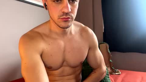 braziliangoodboy online show from July 4, 7:17 pm