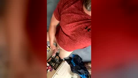 buster2383 online show from June 24, 8:44 pm