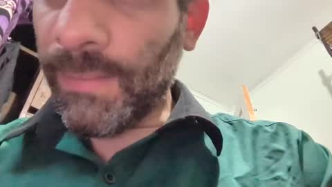 caleyrs online show from August 10, 1:33 am