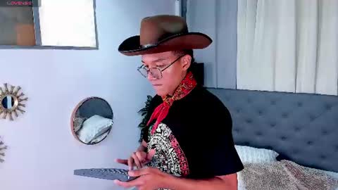 camilo_santoss online show from July 4, 1:36 pm