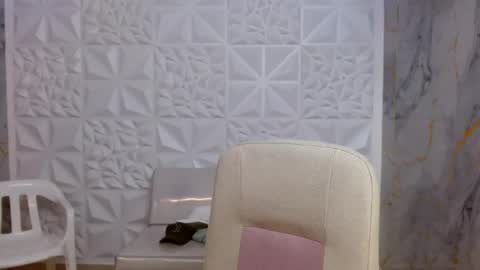 chacorta_ online show from July 10, 12:41 pm