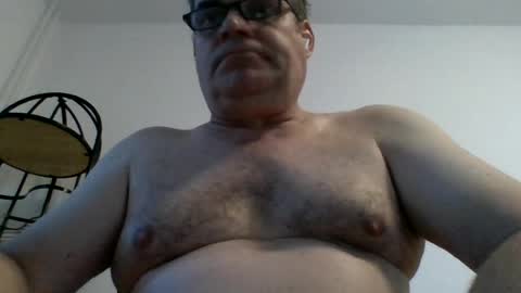 chrisberlin246 online show from July 20, 7:16 pm