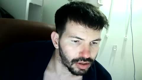 cubanhot95 online show from August 3, 1:06 pm