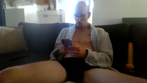 cum_swallow_bi online show from June 9, 6:42 pm
