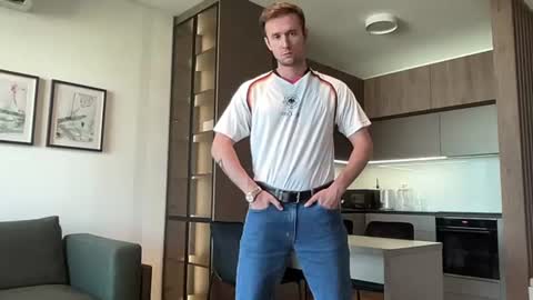 cute_skywalker online show from July 12, 4:20 pm