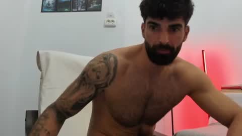 cuteeboy online show from July 4, 7:28 pm