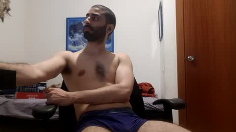 cuteguy52 online show from August 3, 2:23 pm