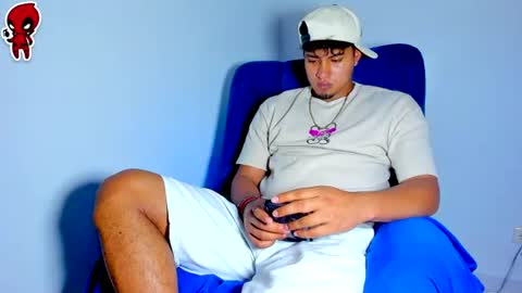  Dominic  online show from July 7, 7:23 am