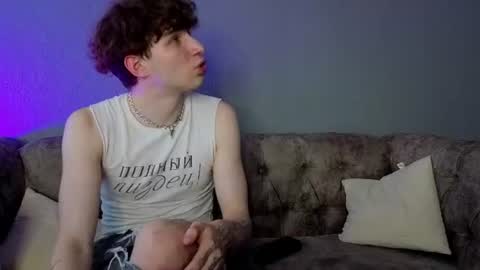 Mark online show from July 1, 3:07 am