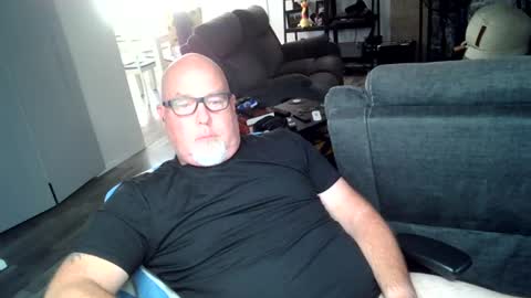 drthomaswayne online show from August 8, 8:49 pm