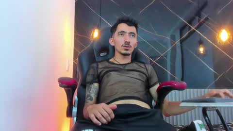dylananderson1 online show from July 2, 8:37 pm