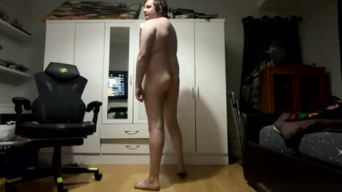 dylanlovestoexpose online show from August 1, 9:36 pm