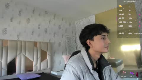 eidan_tay online show from June 11, 7:23 pm
