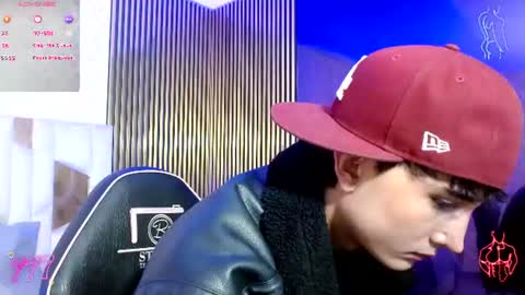 eidan_tay online show from June 14, 3:52 am