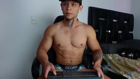 Eros online show from June 23, 8:45 pm