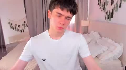 Ethan online show from July 13, 11:12 am