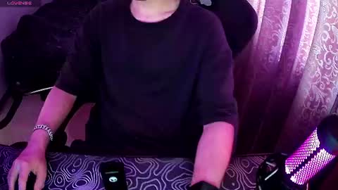 fame online show from August 6, 1:39 pm